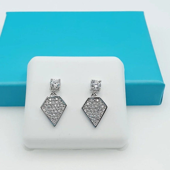 - "925 Sterling Silver CZ Beautiful Earrings for Women, 1USPAR4153 - Picture 3 of 11